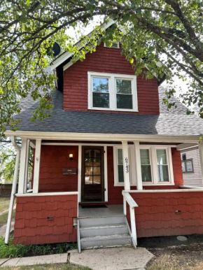Palmetto 2 Bed Family House in Cincy near Hyde Park